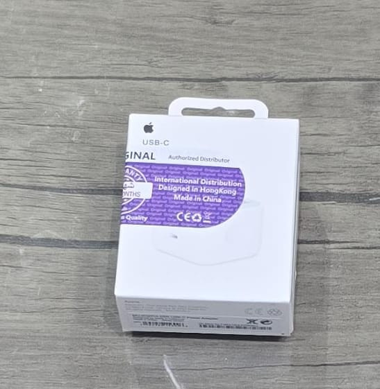 شارژر آیفون ۲۰ وات USB-C سه پین