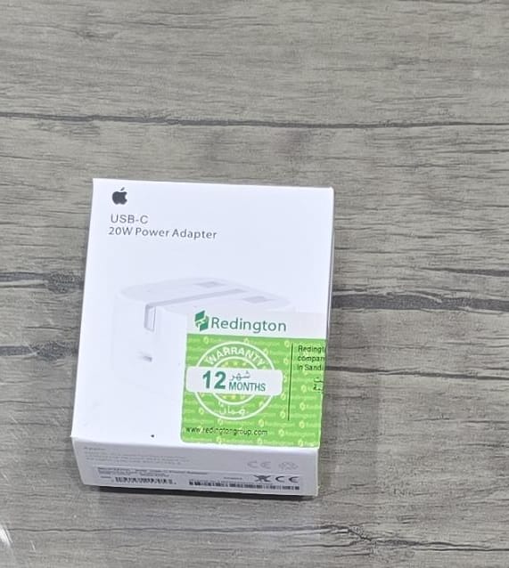شارژر آیفون ۲۰ وات USB-C سه پین با گارانتی ۱۲ ماهه